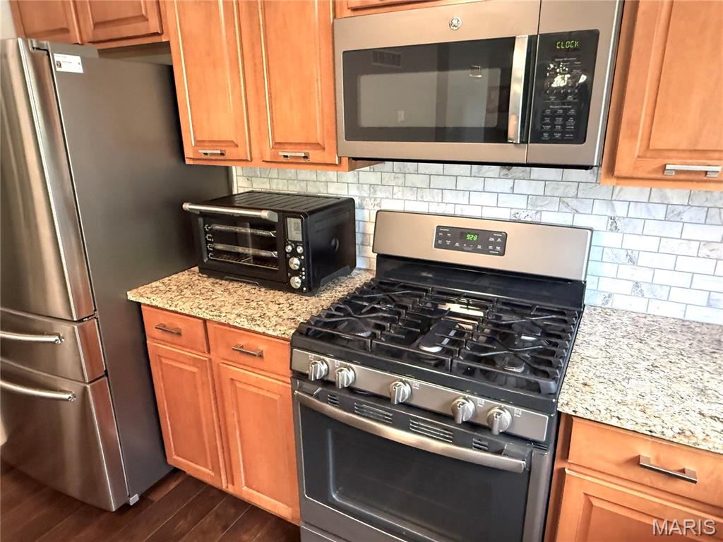 Country Club Sugar Creek - Residential