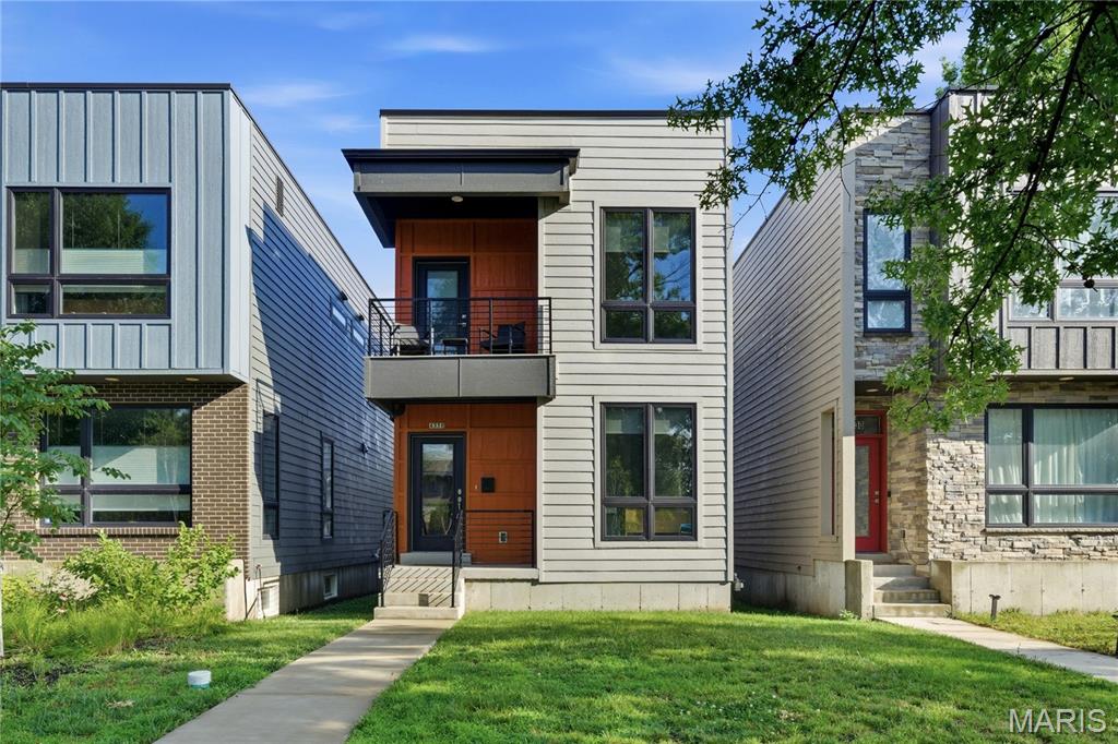 Laclede Race Course - Residential