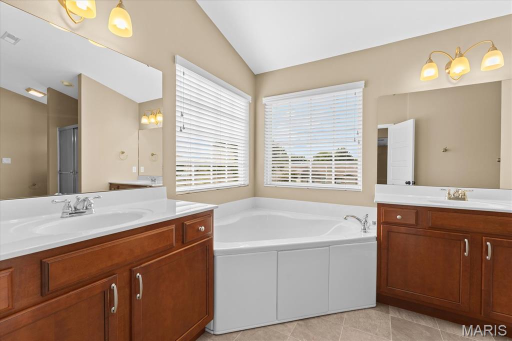 Antique Estates 3rd Add - Residential