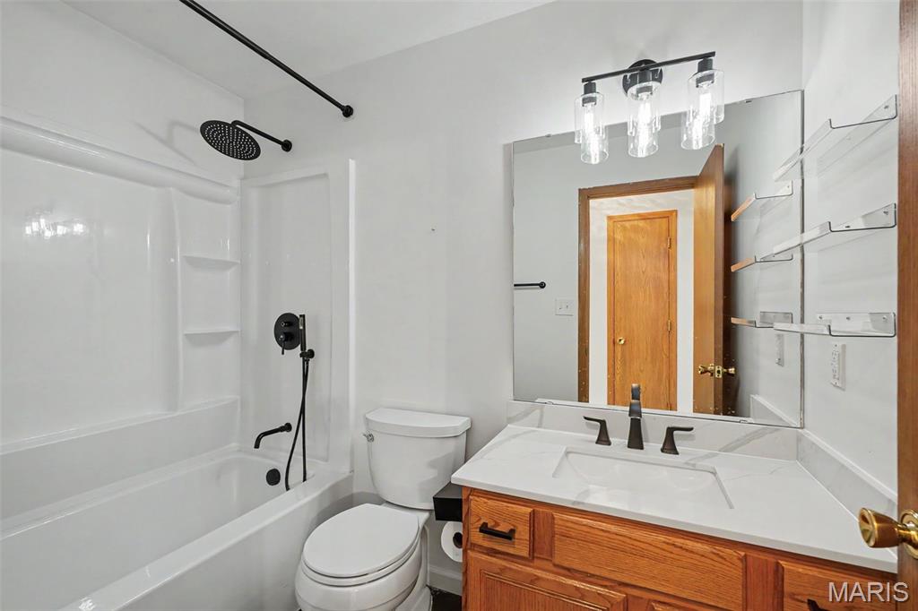 Parkway Manor - Residential
