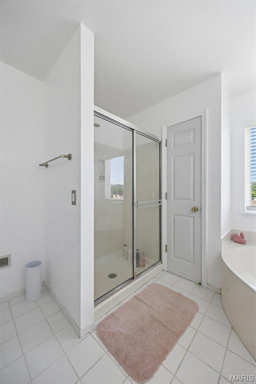 Hickory Square Ph Sin - Residential