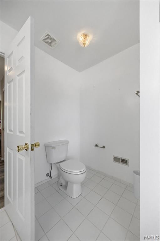 Hickory Square Ph Sin - Residential