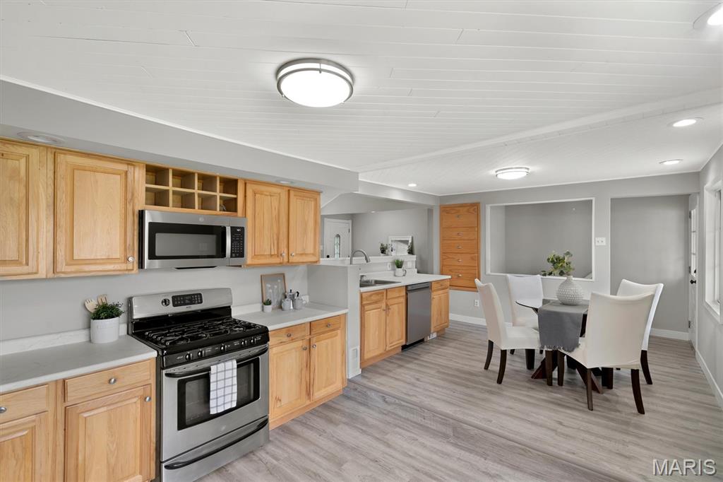 Terry - Residential