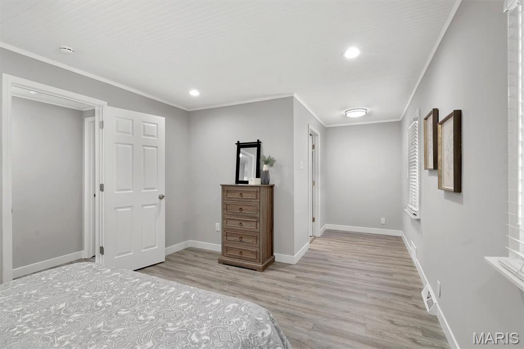 Terry - Residential