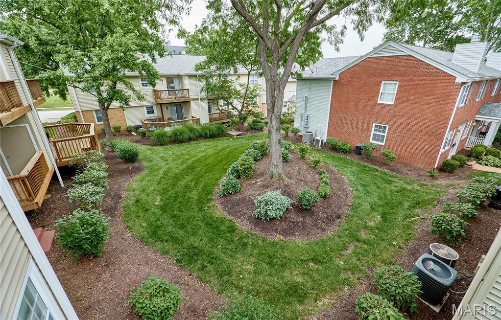 Brentwood Forest Condo Ph Six - Residential