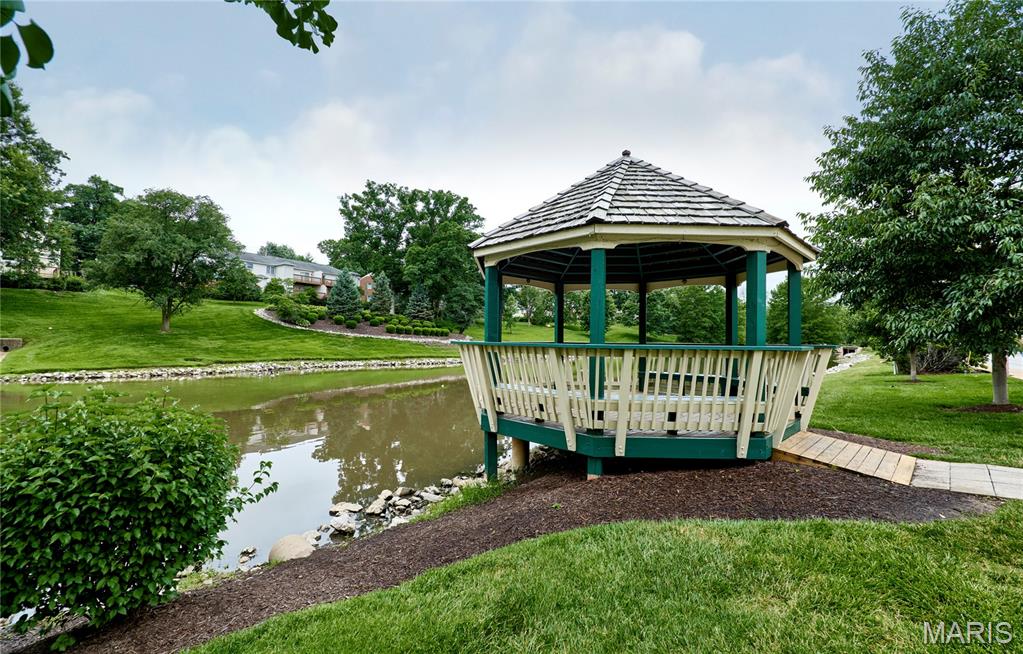 Brentwood Forest Condo Ph Six - Residential