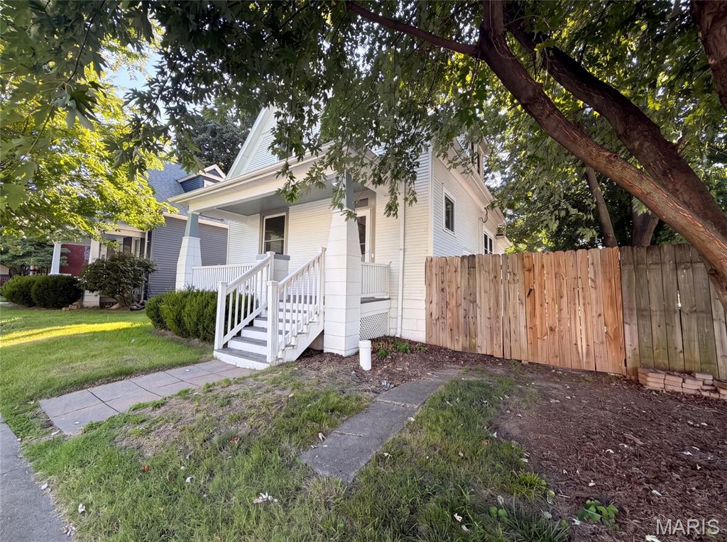 City/St Charles - Residential