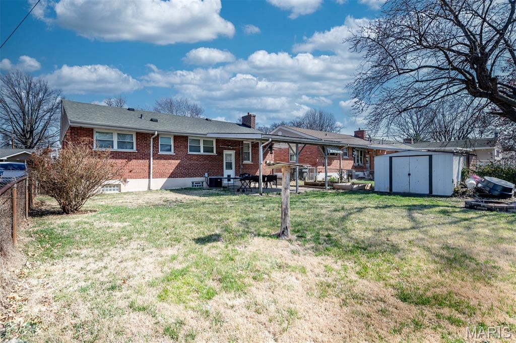 Al-Clare Mdws - Residential