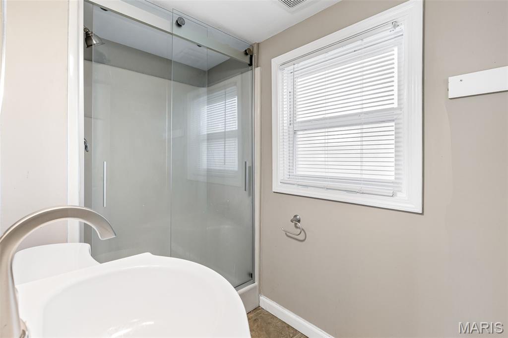 Elm Pt Place - Residential