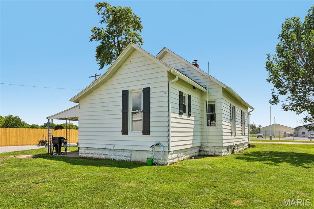 Patoka - Residential