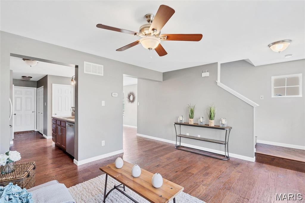 Countryshire #3 - Residential Lease
