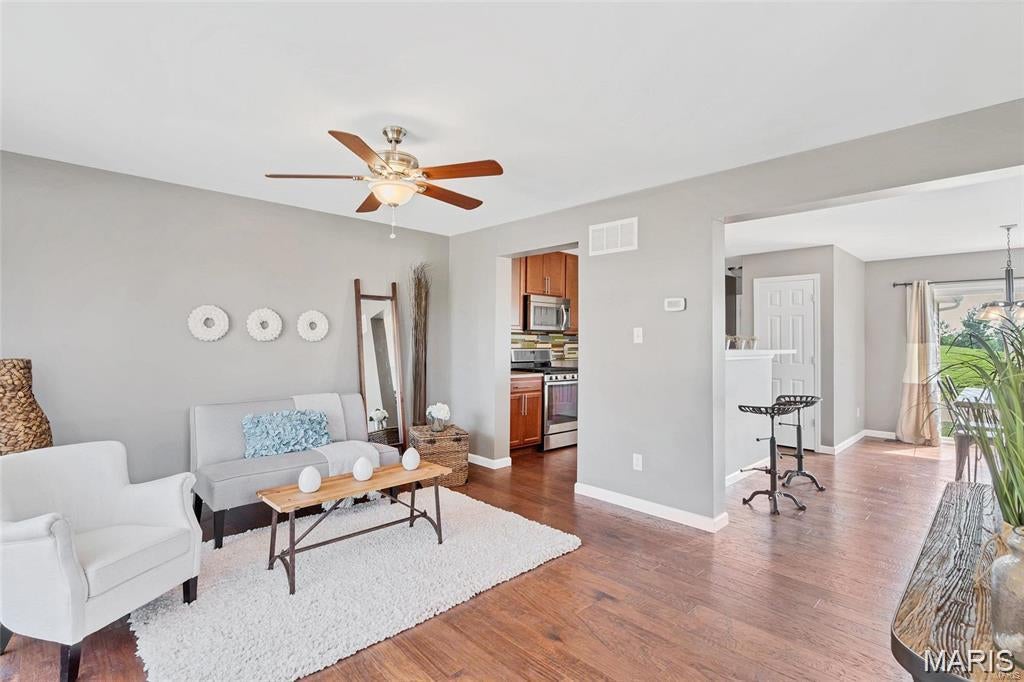 Countryshire #3 - Residential Lease