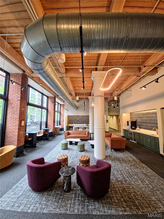 Bogen Lofts - Residential Lease
