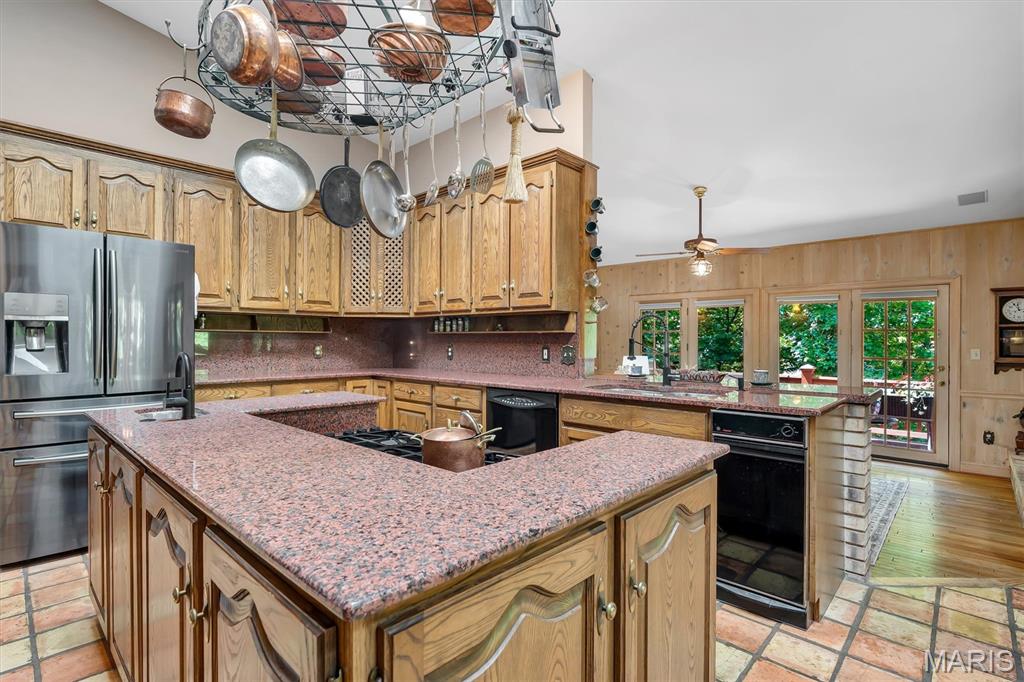 Sassafrass Place 1 Lts 3 & 5 Bdy - Residential