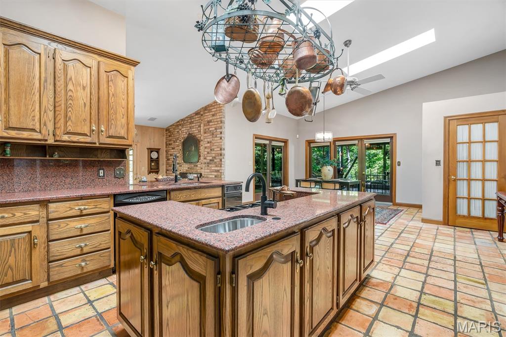 Sassafrass Place 1 Lts 3 & 5 Bdy - Residential