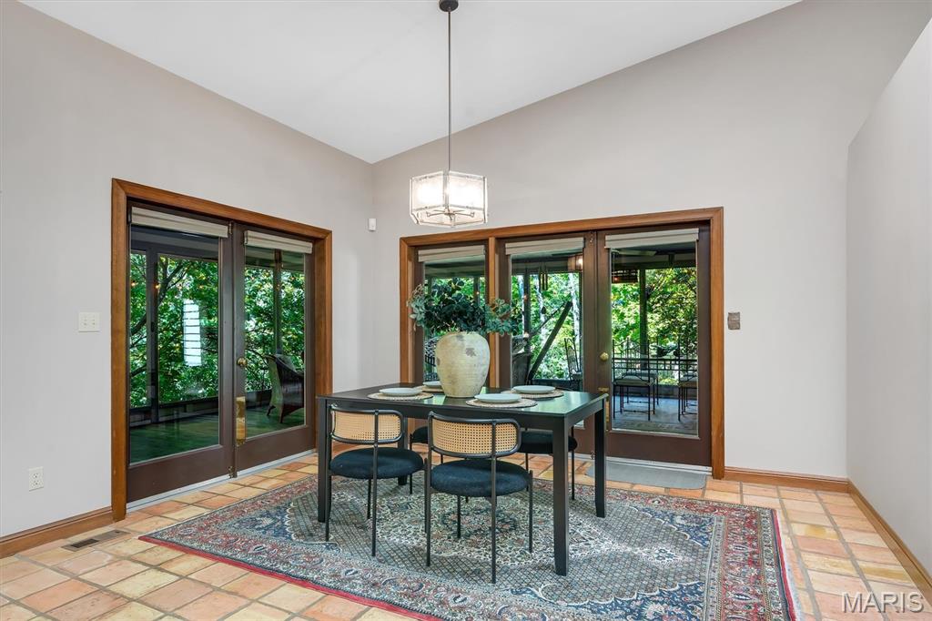 Sassafrass Place 1 Lts 3 & 5 Bdy - Residential