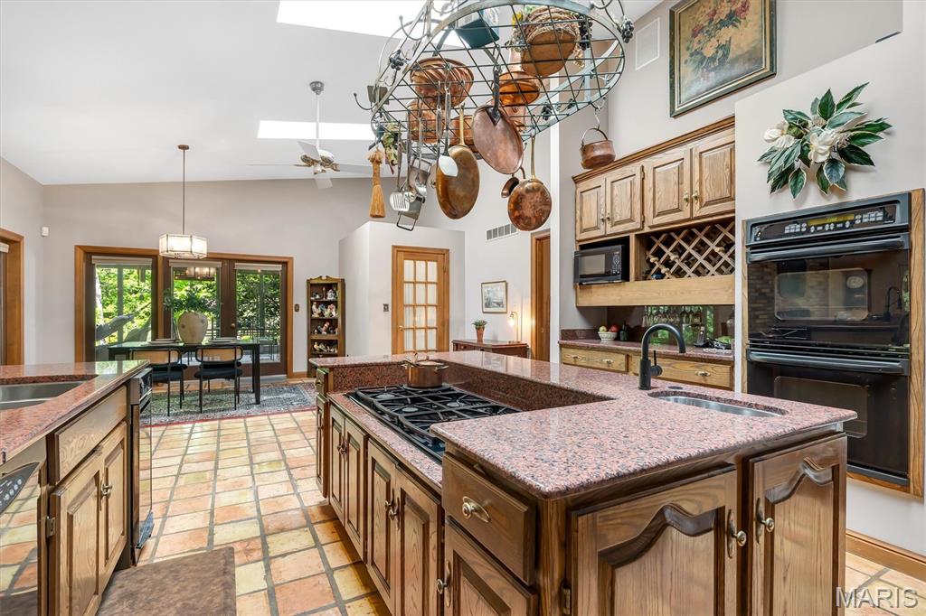 Sassafrass Place 1 Lts 3 & 5 Bdy - Residential