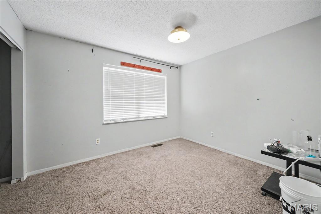 Deer Run Estate - Residential