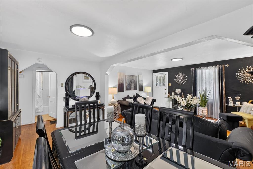 Belle Mead Place Resub Acre Lt 5 - Residential