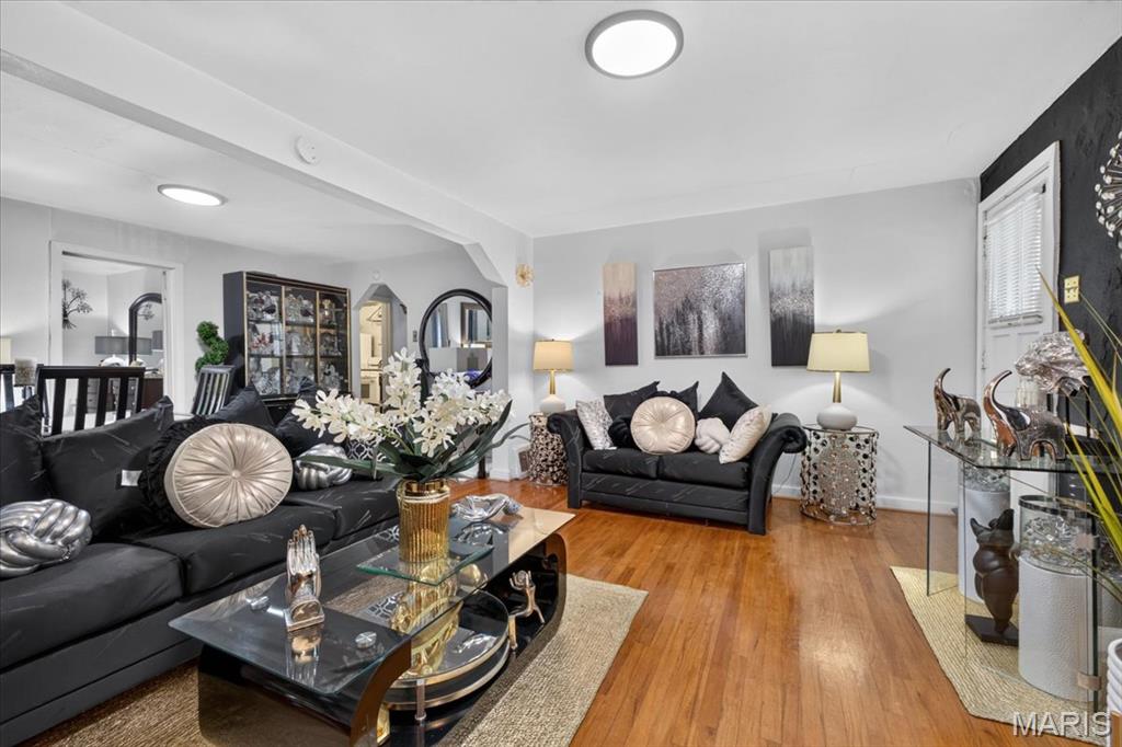 Belle Mead Place Resub Acre Lt 5 - Residential