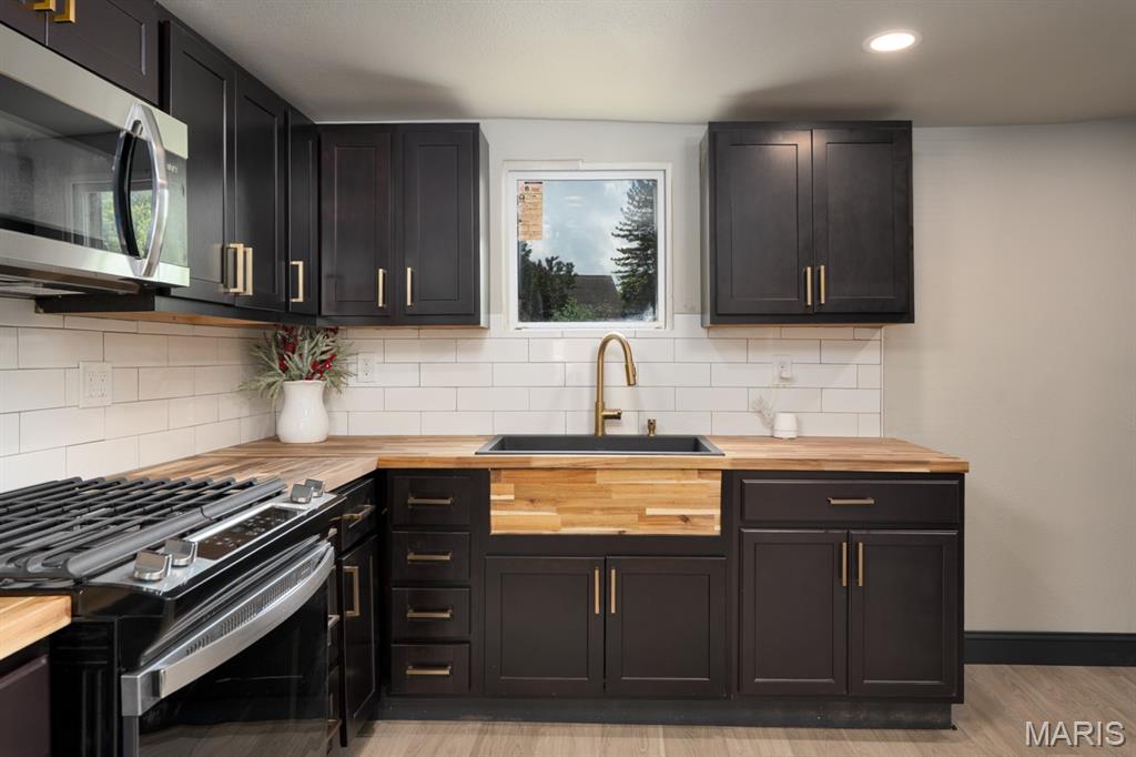 Reeds Add - Residential