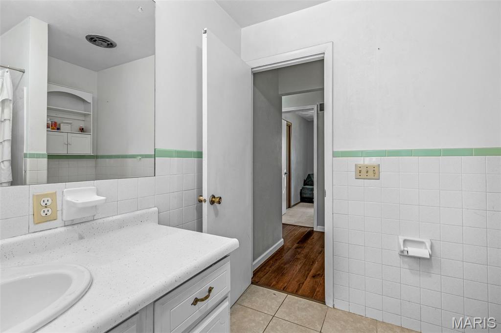 Bells Add - Residential