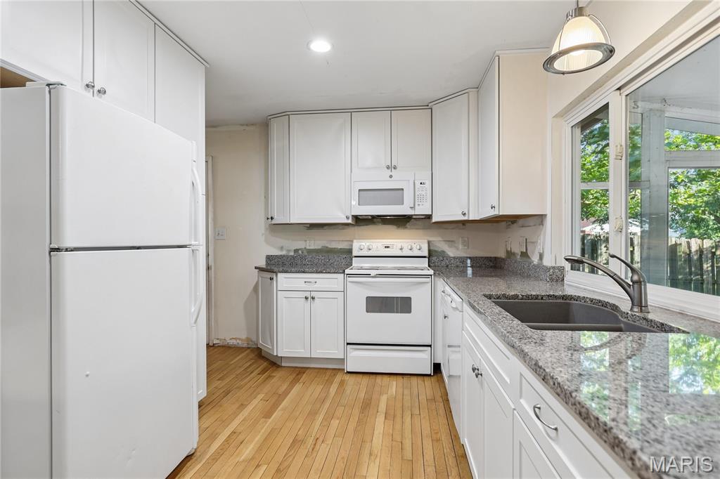 Westglen Village 4 - Residential