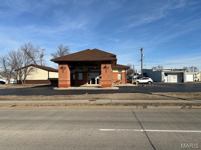 Not in a subdivision - Commercial Sale