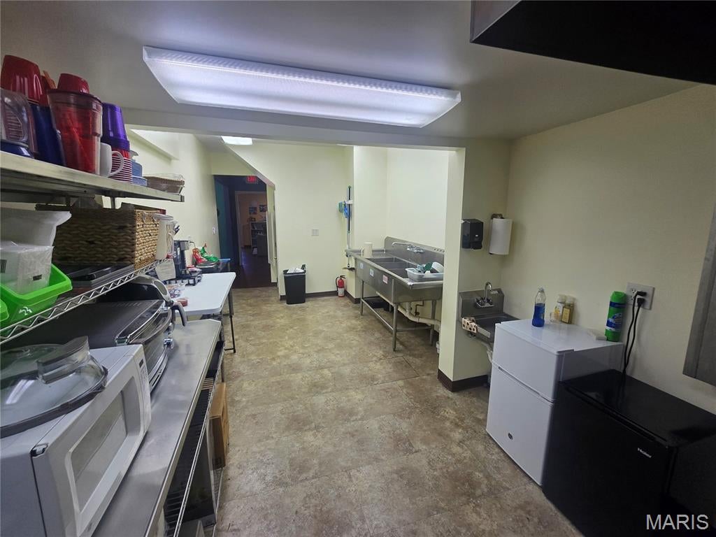 Deppe & Reinekes Add - Commercial Sale
