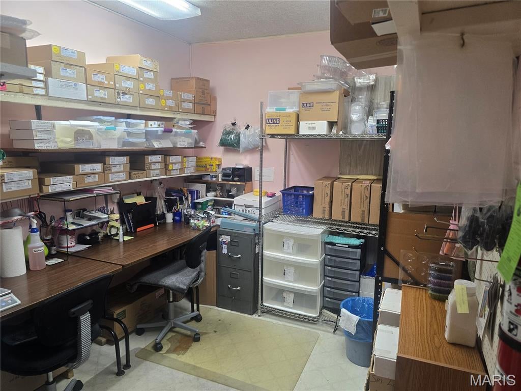 Deppe & Reinekes Add - Commercial Sale