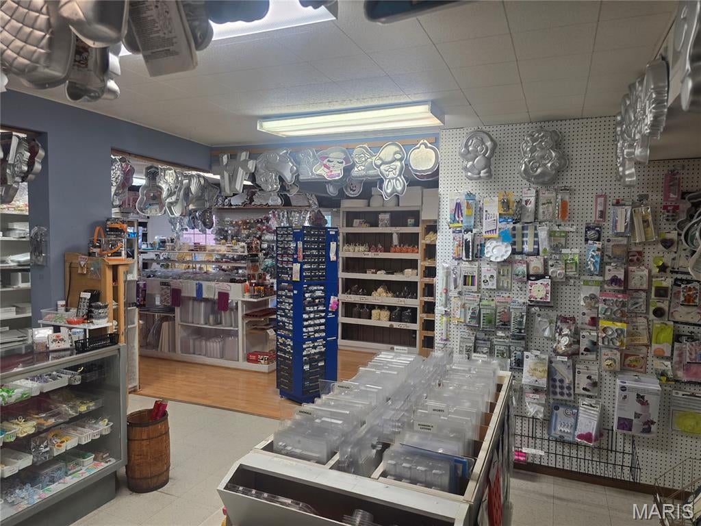 Deppe & Reinekes Add - Commercial Sale
