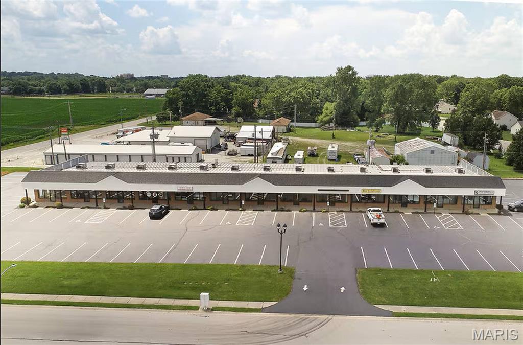Lakepointe Centre Professional - Commercial Lease