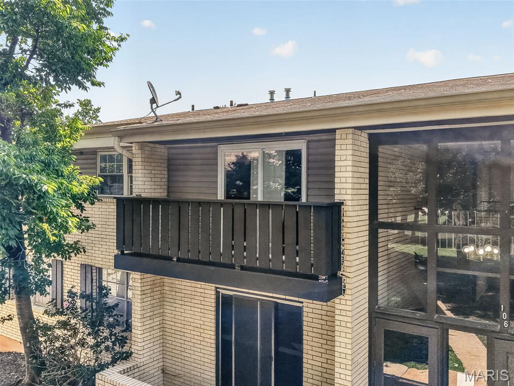 Burtonwood Manor Condo 1 - Residential