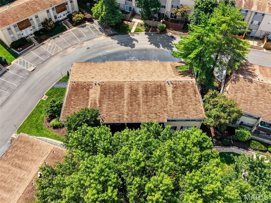 Burtonwood Manor Condo 1 - Residential