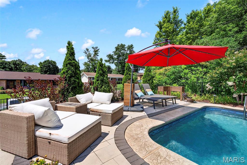 Four Seasons Sec #1 - Residential