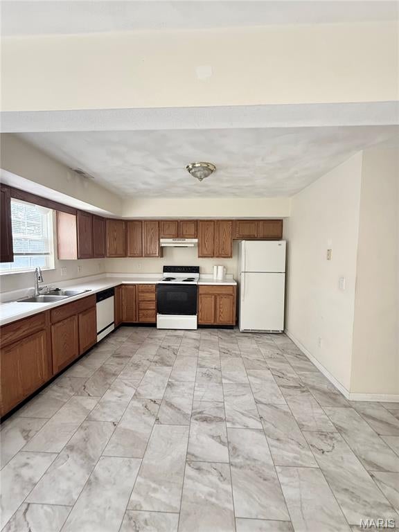 NOT IN A SUBDIVISION - Residential Lease