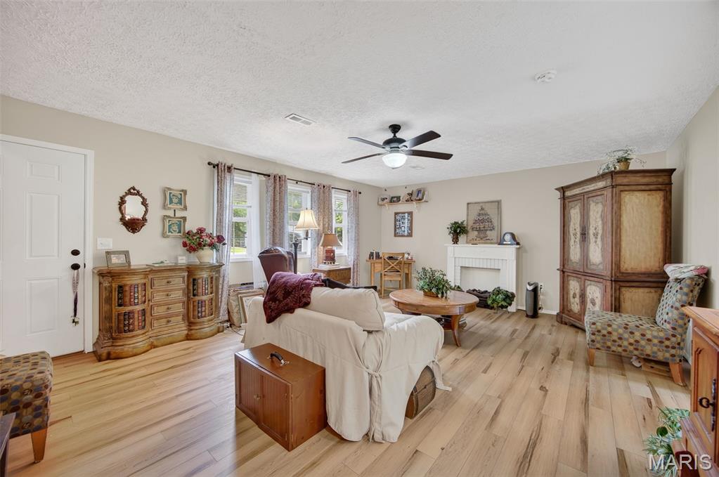 Country Oaks Sub - Residential