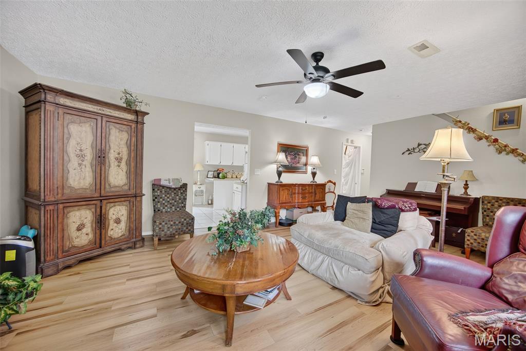 Country Oaks Sub - Residential