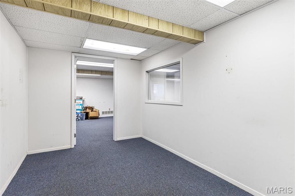 n/a - Commercial Sale