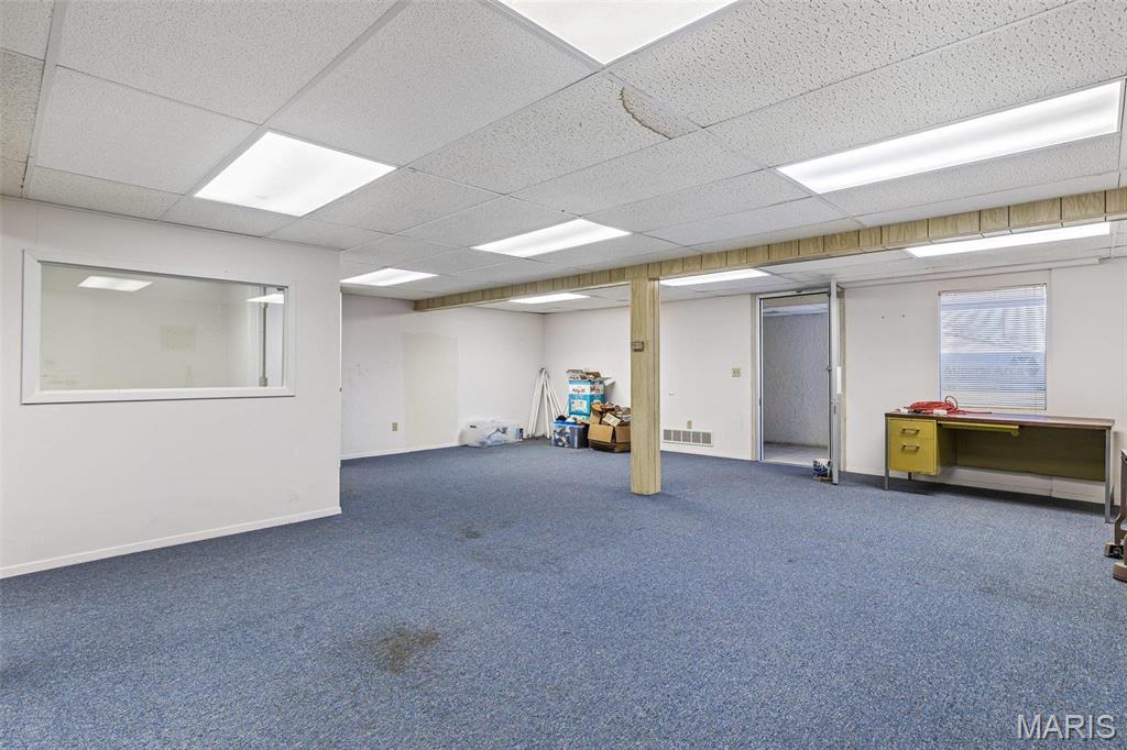 n/a - Commercial Sale