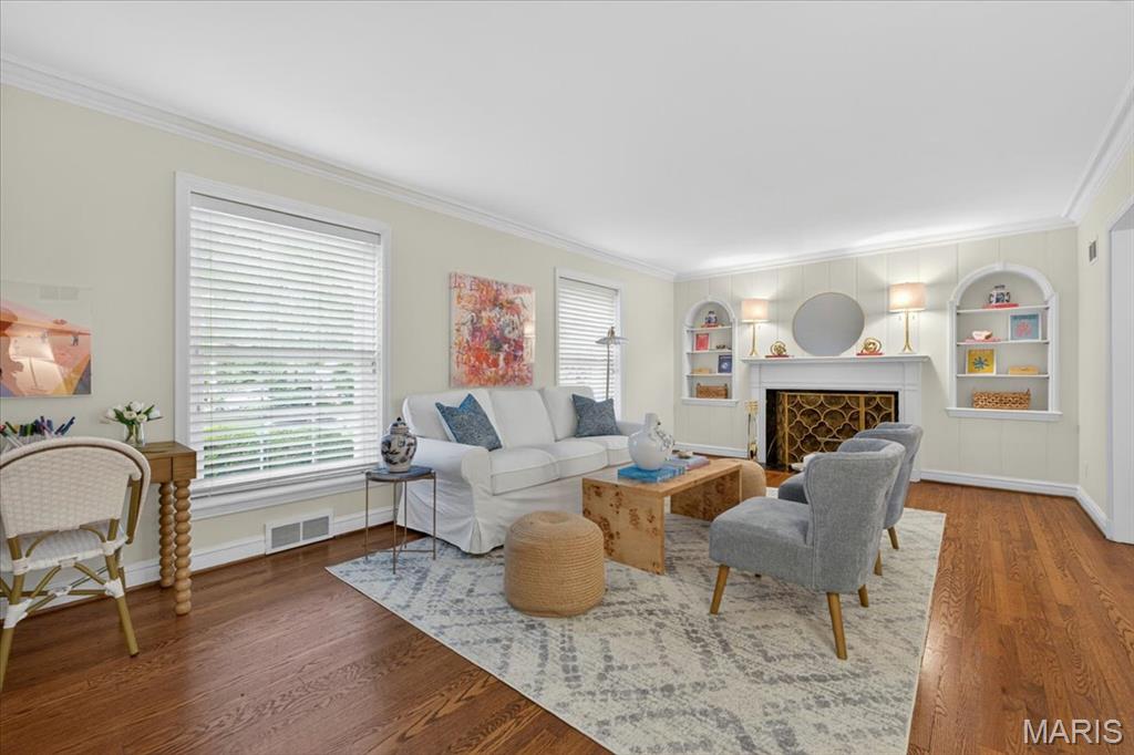Ladue Woods - Residential