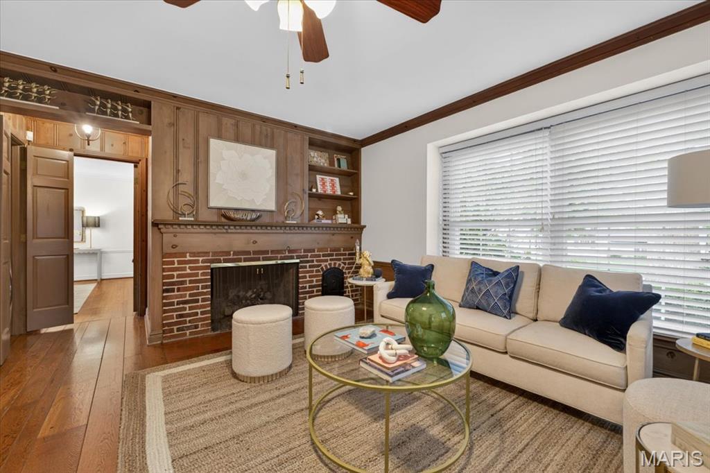 Ladue Woods - Residential