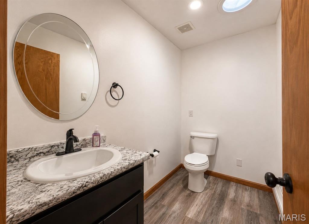 Jovette Terrace - Commercial Lease