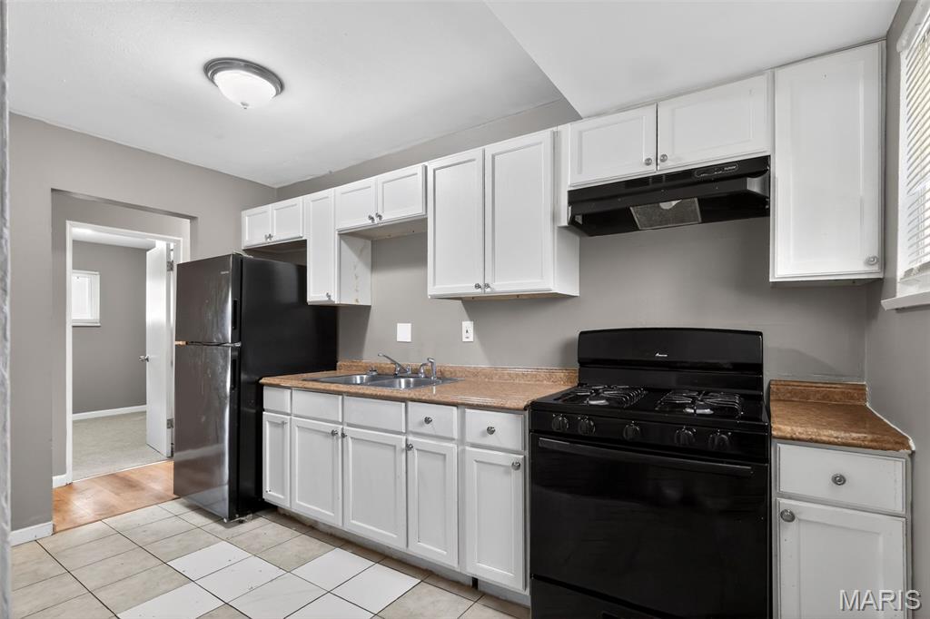 Glasgow Village Unit 9 - Residential