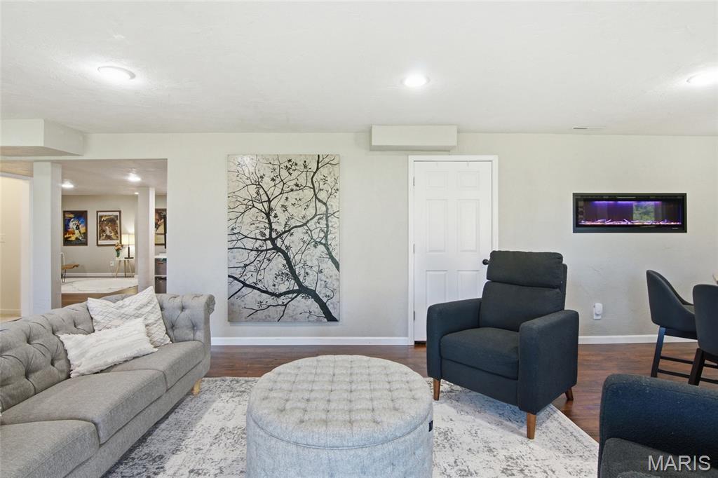 Woodlands At Far Oaks - Residential
