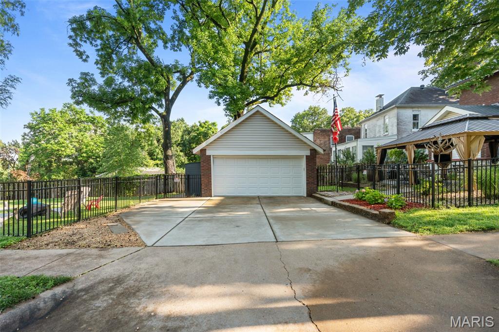 Richmond Heights - Residential