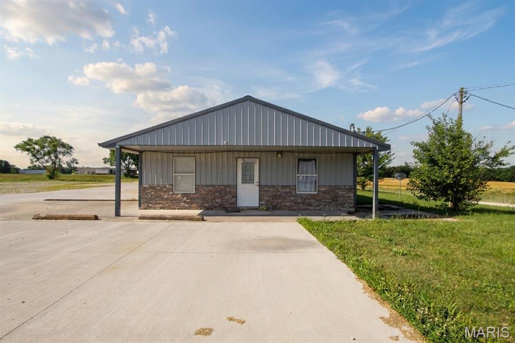 na - Commercial Lease