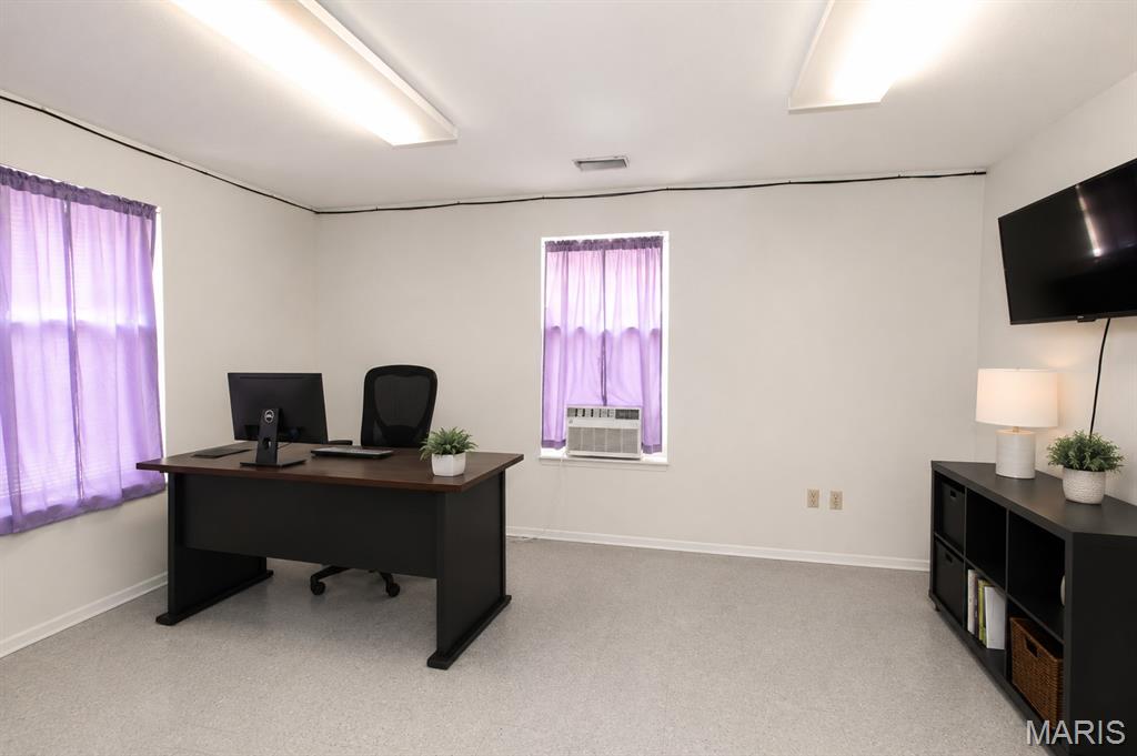 na - Commercial Lease