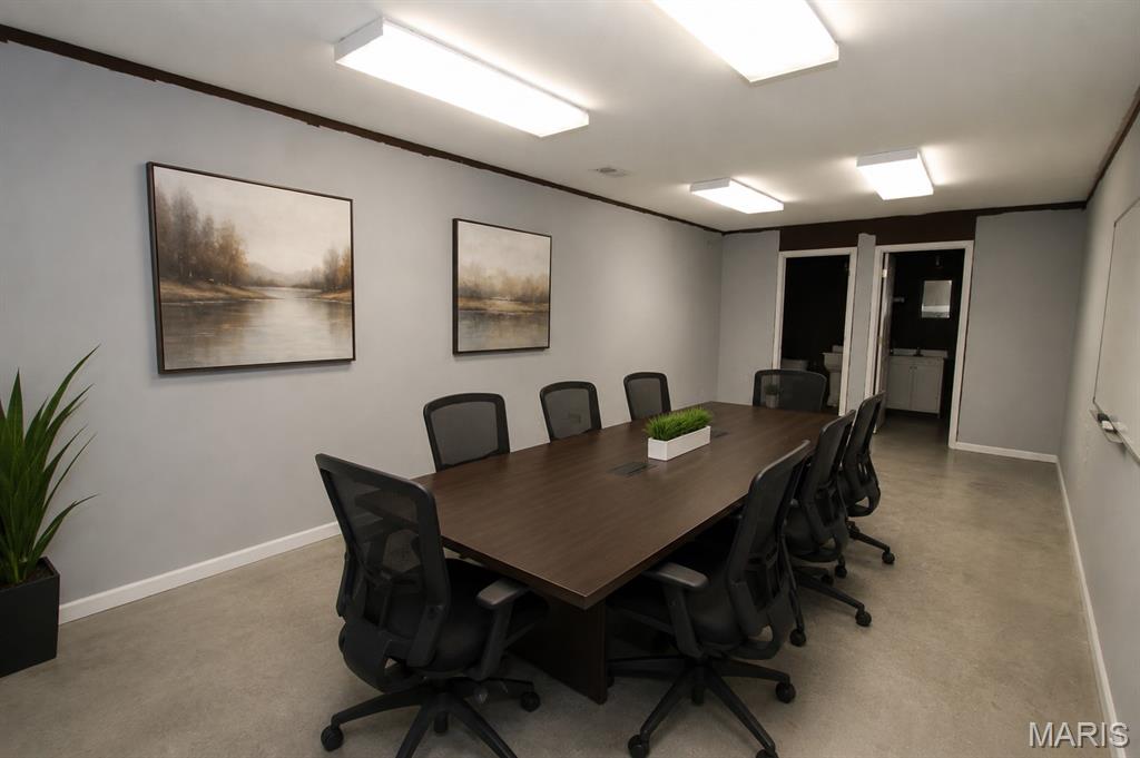 na - Commercial Lease