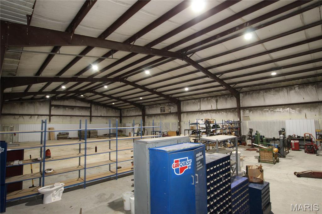 na - Commercial Lease